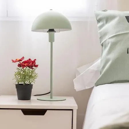 Apartment Apto Coqueto Centrico Y Luminoso By Urban Hosting Santander