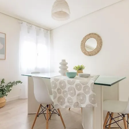 Apto Coqueto Centrico Y Luminoso By Urban Hosting Apartman