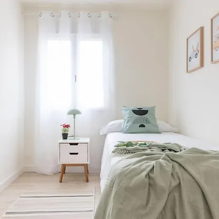 Apto Coqueto Centrico Y Luminoso By Urban Hosting Santander